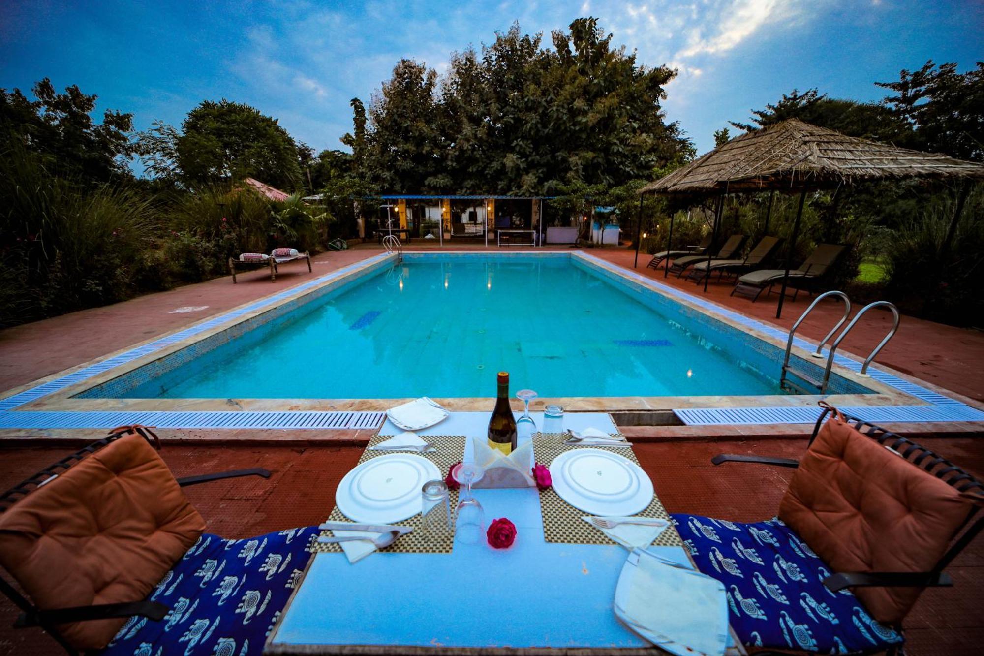 Maa Ashapura Resort 萨瓦伊马多普尔 外观 照片
