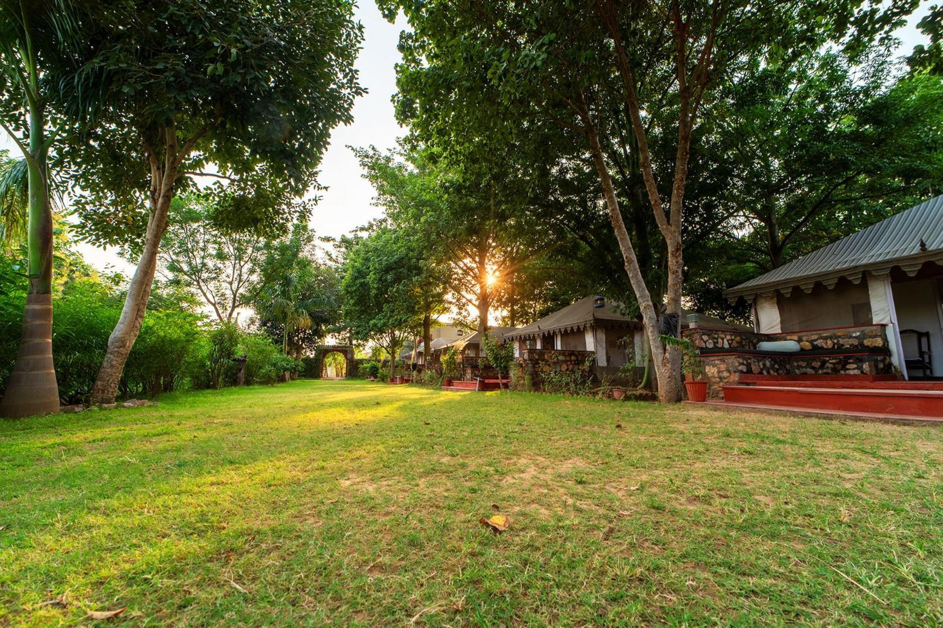 Maa Ashapura Resort 萨瓦伊马多普尔 外观 照片