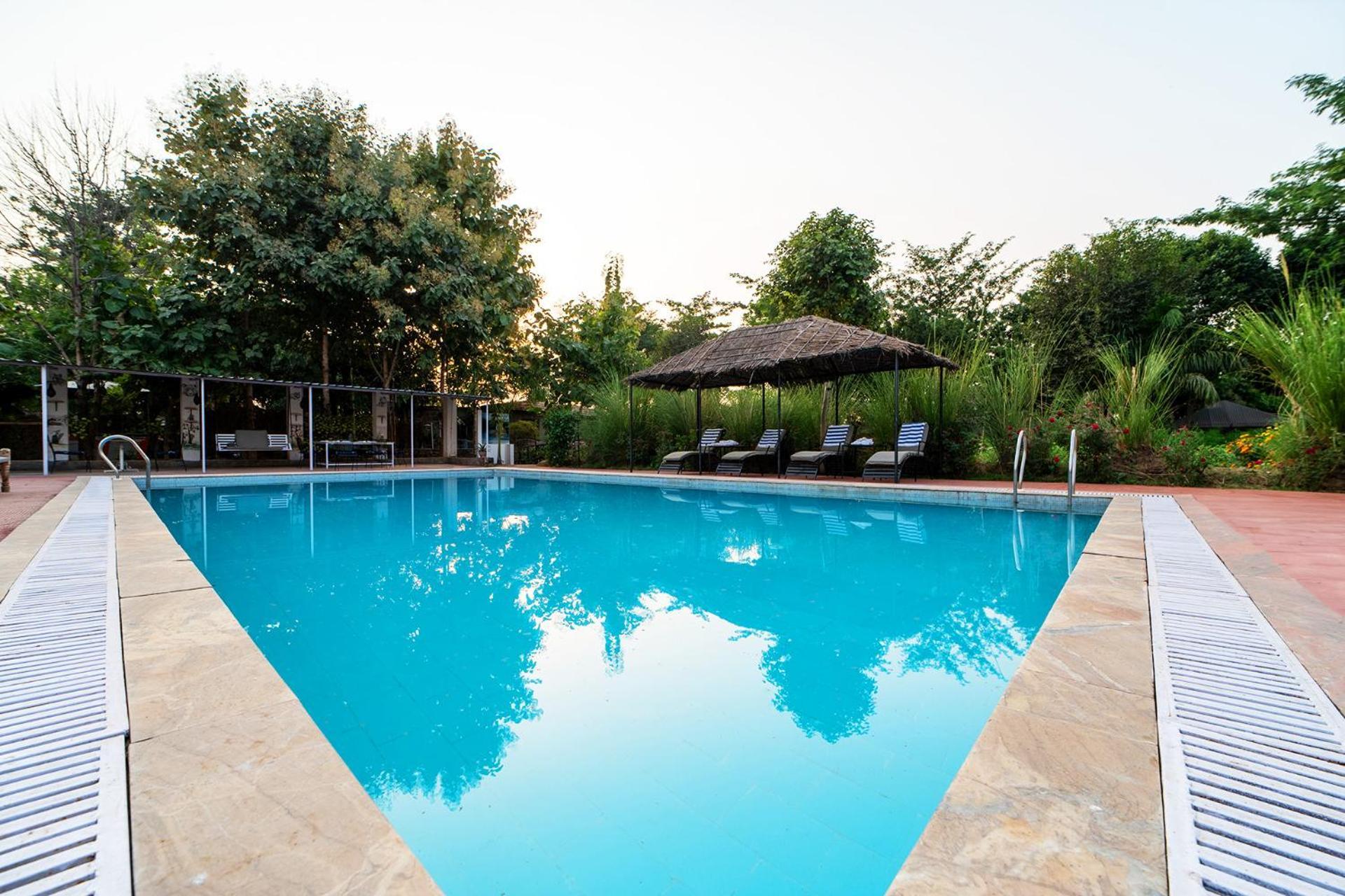 Maa Ashapura Resort 萨瓦伊马多普尔 外观 照片