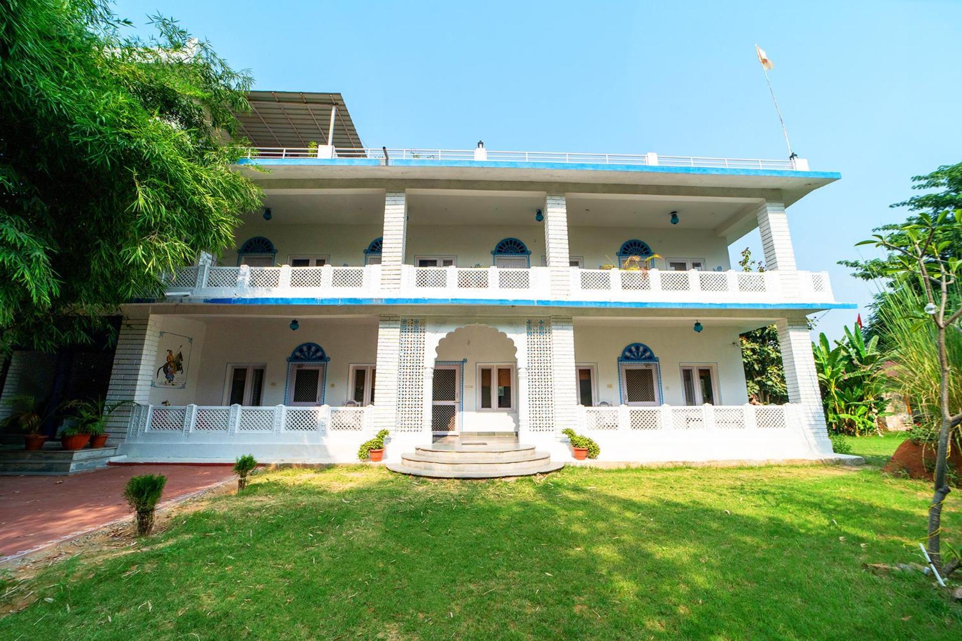 Maa Ashapura Resort 萨瓦伊马多普尔 外观 照片